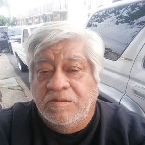 Meet your Posher, Hugo